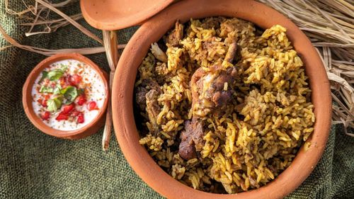 Dial These 7 Cloud Kitchens For A Taste Of Rare Regional Food In Mumbai 